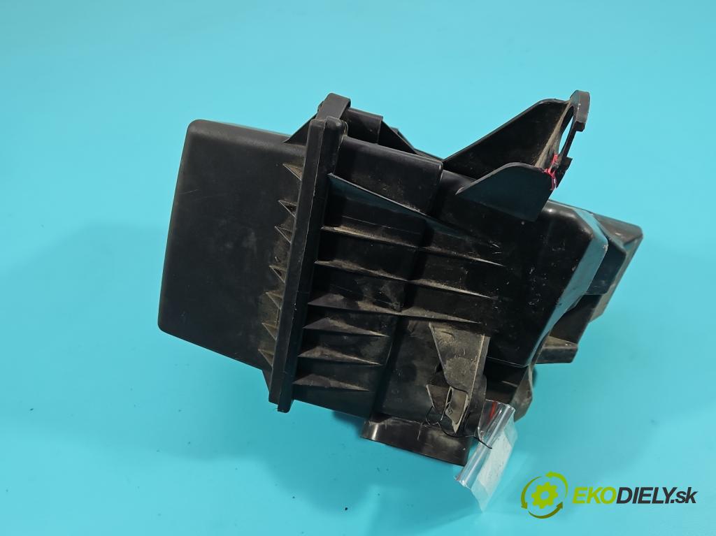 Skoda Fabia I 1999-2007 1.4 mpi 60 HP manual 44 kW 1397 cm3 5- obal filtra vzduchu 6Y0129607C (Obaly filtrov vzduchu)