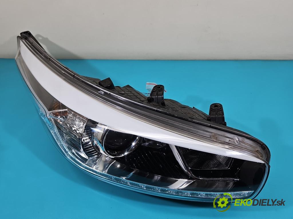 Kia Ceed II 2012-2018 1.6 CRDI 110 HP manual 81 kW 1582 cm3 5- Reflektor: pravý 92102-A2220 (Pravé)