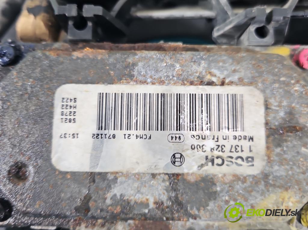 Mazda 3 I BK 2003-2009 1.6 16V 105 HP manual 77 kW 1598 cm3 5- Ventilátor chladiča 3M5H-8C607-YC