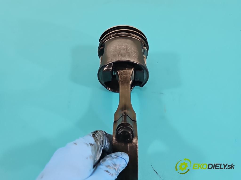 Iveco Daily III 1999-2006 2.3 hpi 117 HP manual 86 kW 2287 cm3 5- piest  (Piest)