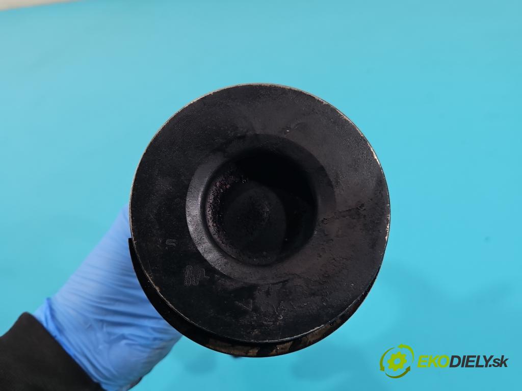 Iveco Daily III 1999-2006 2.3 hpi 117 HP manual 86 kW 2287 cm3 5- piest  (Piest)