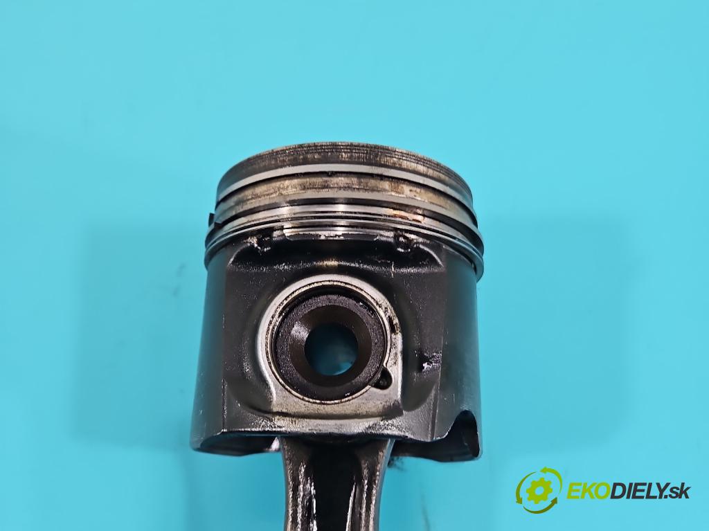 Iveco Daily III 1999-2006 2.3 hpi 117 HP manual 86 kW 2287 cm3 5- piest  (Piest)