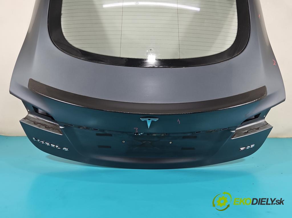 Tesla Model S 0.0b: 367hp automatic 270 kW  5- zadní kufrové dveře  (Zadní kapoty)