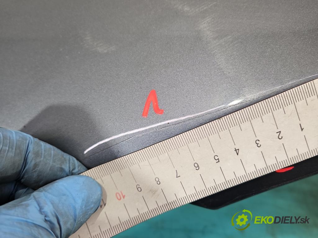 Tesla Model S 0.0b: 367hp automatic 270 kW  5- blatnik přední levý  (Predné ľavé)