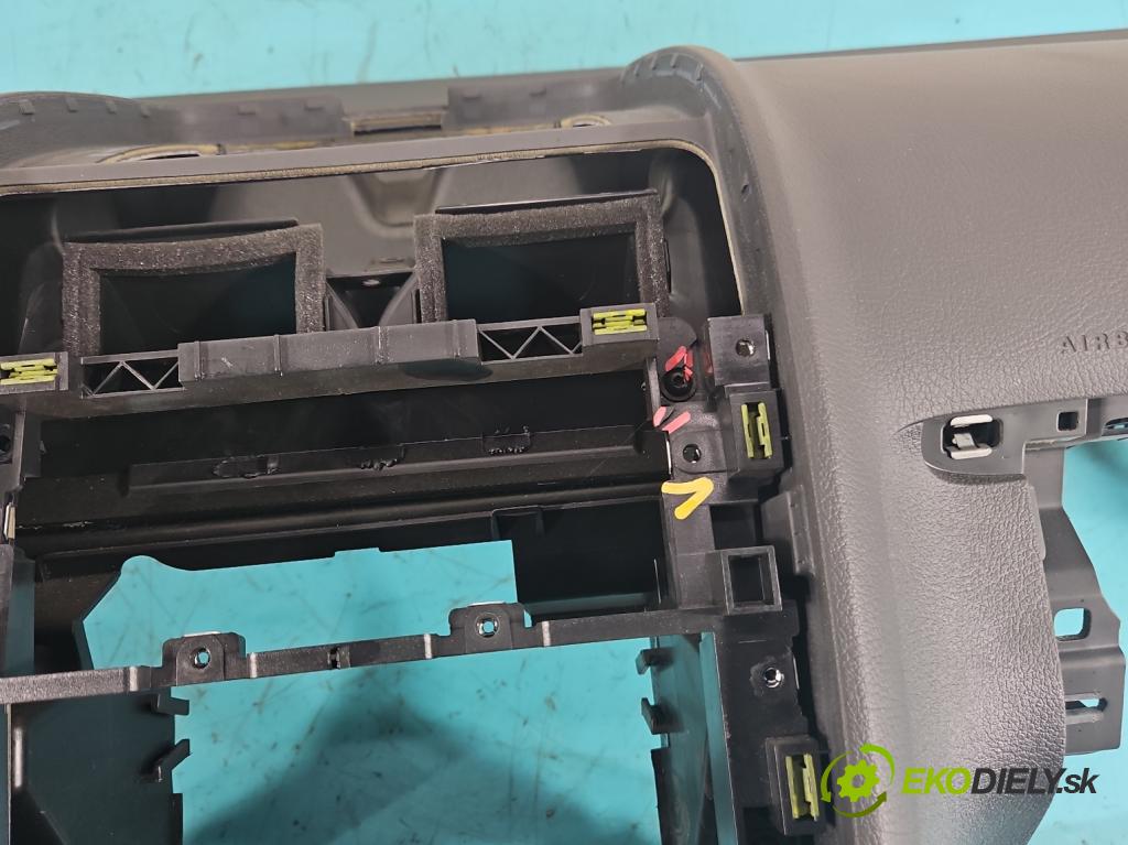 Vw Touran I 2003-2015 1.4 tsi 140 HP manual 103 kW 1390 cm3 5- kokpit,pristrojová doska rozdeľovacia