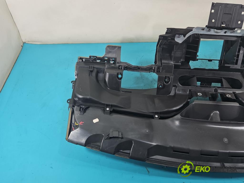 Vw Touran I 2003-2015 1.4 tsi 140 HP manual 103 kW 1390 cm3 5- kokpit,pristrojová doska rozdeľovacia