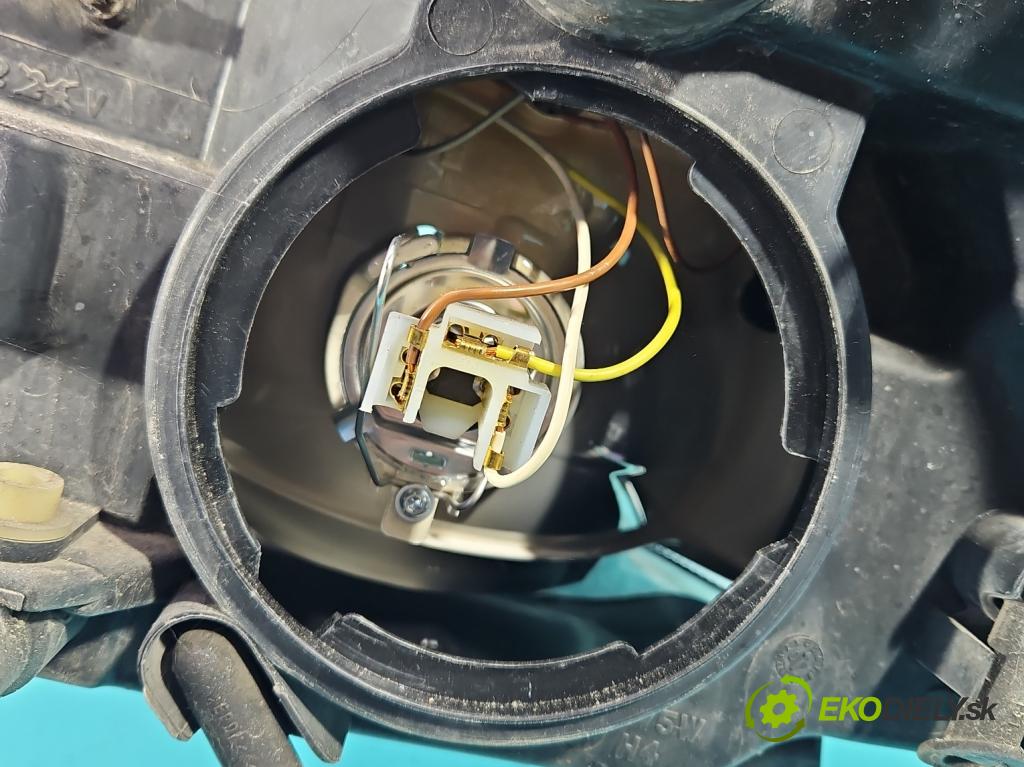 Citroen Berlingo I 1996-2008 1.6 hdi 90 HP manual 66,2 kW 1560 cm3 5- Reflektor: pravý (Pravé)