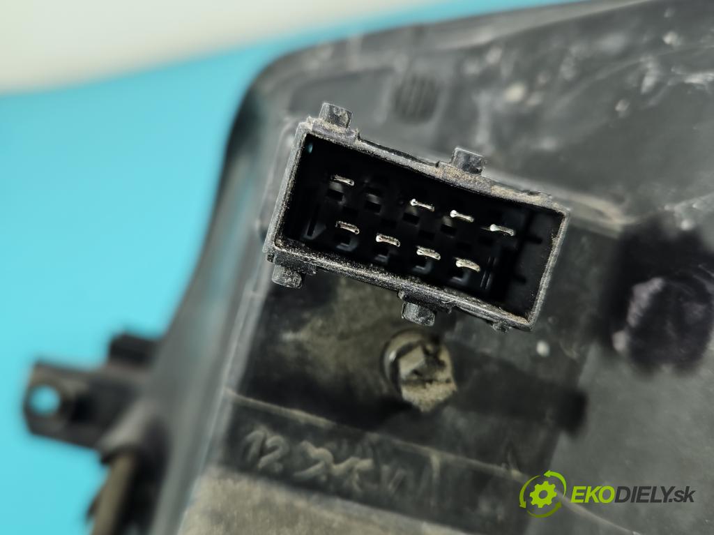 Citroen Berlingo I 1996-2008 1.6 hdi 90 HP manual 66,2 kW 1560 cm3 5- Reflektor: pravý (Pravé)