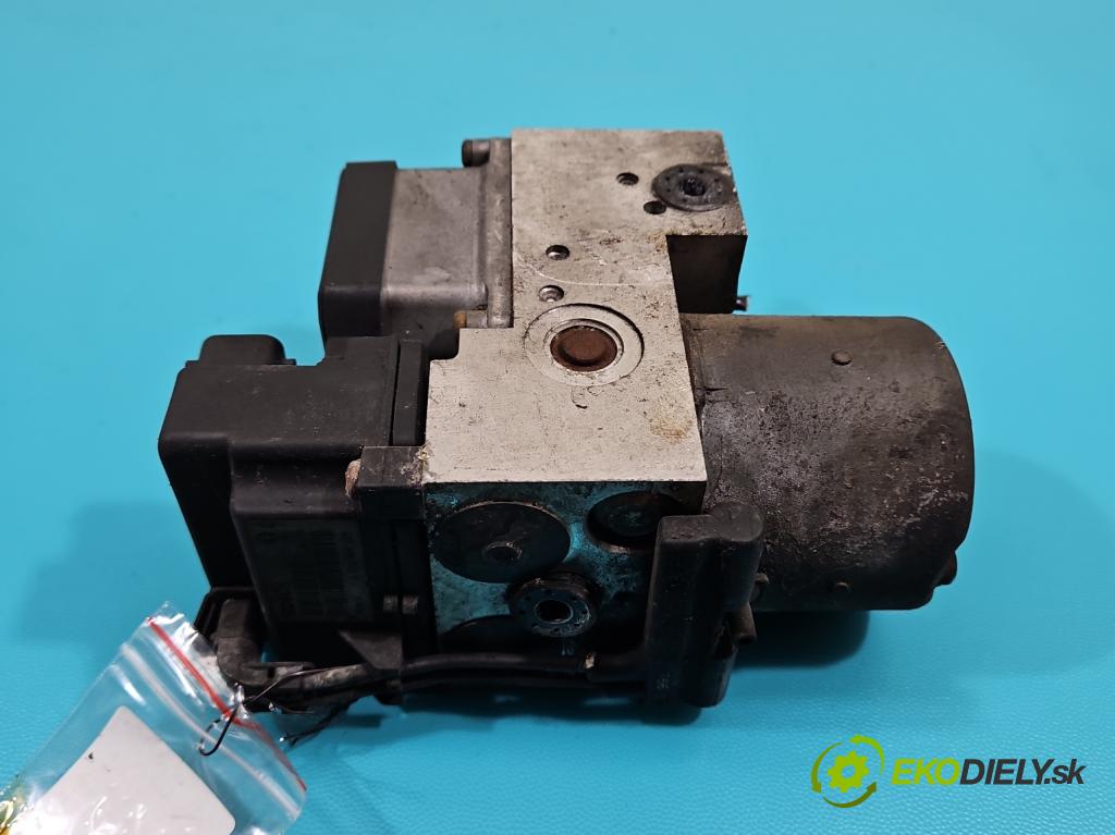 Audi A4 B5 1994-2001 2.8 v6 193 HP manual 142 kW 2771 cm3 5- čerpadlo abs 8E0614111C (Pumpy ABS)