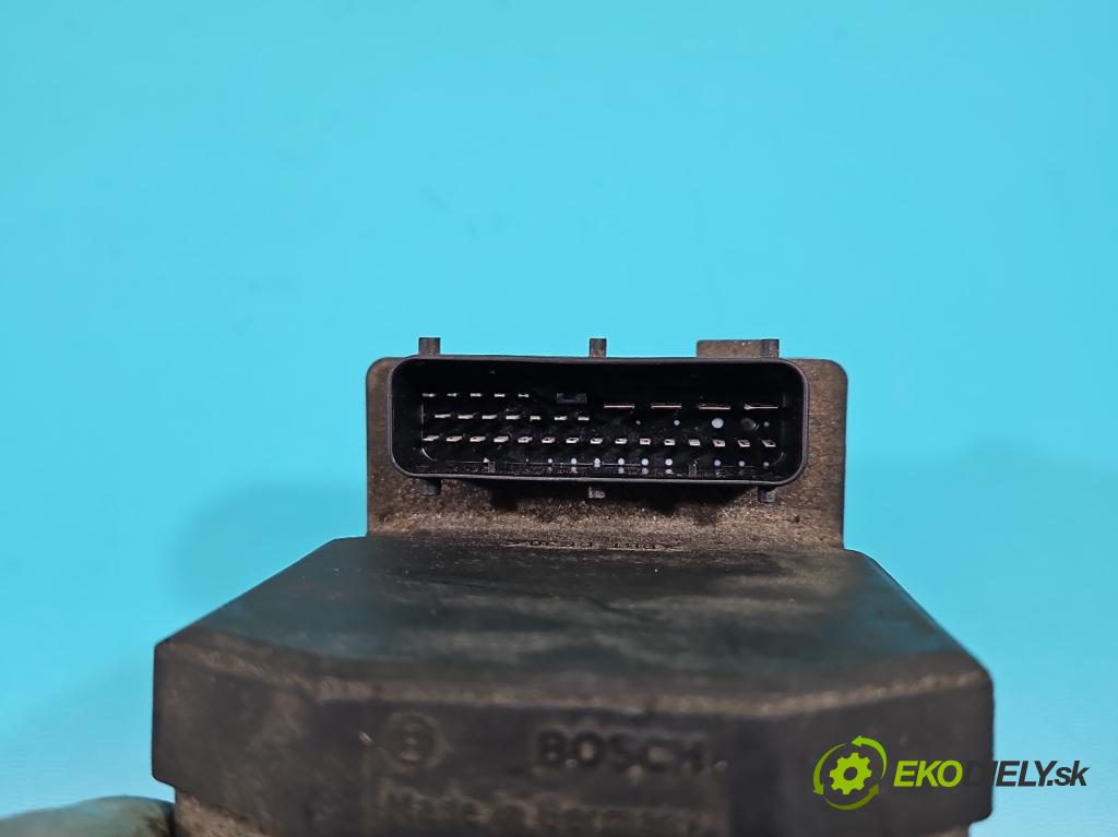 Audi A4 B5 1994-2001 2.8 v6 193 HP manual 142 kW 2771 cm3 5- čerpadlo abs 8E0614111C (Pumpy ABS)