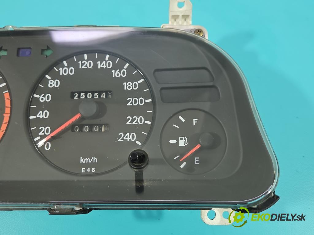 Toyota Corolla E10 1.6 16V 105 HP manual 77 kW 1587 cm3 3- prístrojovka/ budíky 83200-1E080 (Prístrojové dosky, displeje)