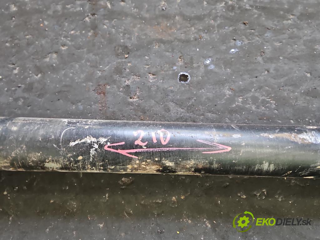 Honda CR-V I 1995-2001 2.0 16V 128 HP manual 94 kW 1973 cm3 5- Hřídel: zadné  (Kardaňový hriadeľ)