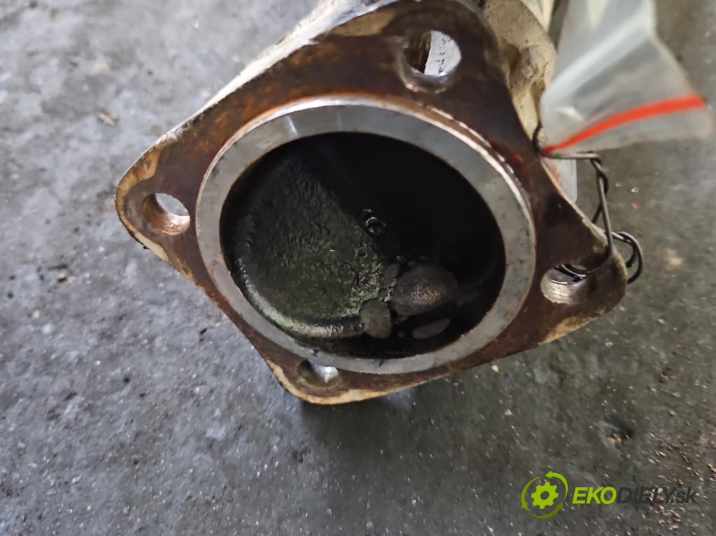 Honda CR-V I 1995-2001 2.0 16V 128 HP manual 94 kW 1973 cm3 5- Hřídel: zadné  (Kardaňový hriadeľ)