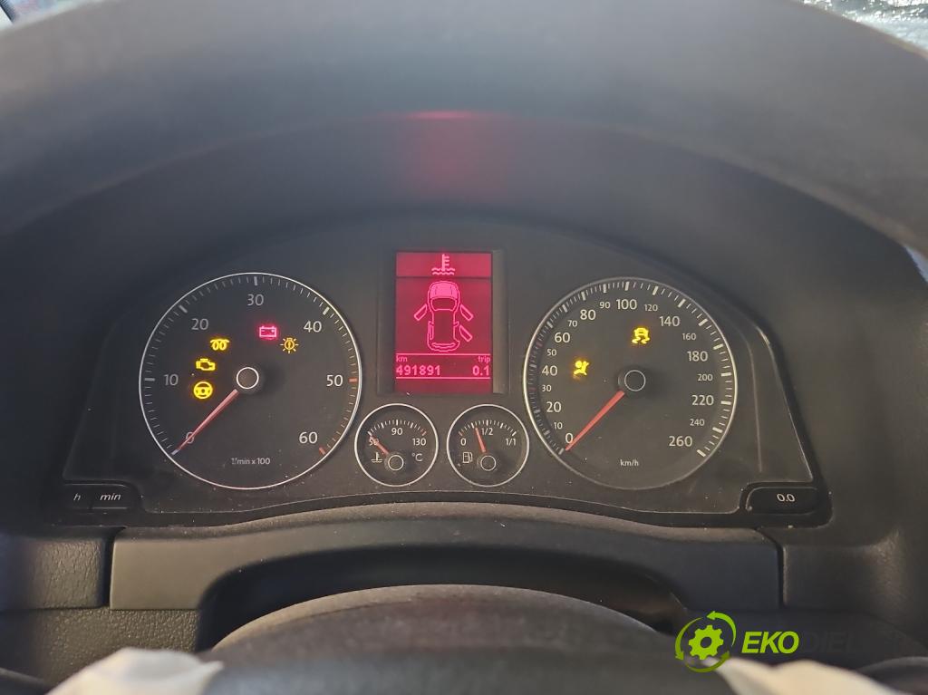 Vw Golf plus 1.9 TDI 105 HP manual 77 kW 1896 cm3 5- prístrojovka/ budíky 110080375 (Prístrojové dosky, displeje)