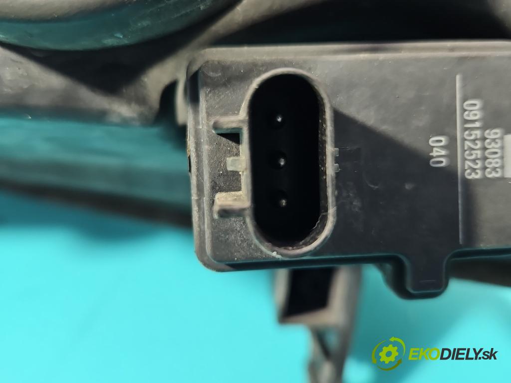 Opel Vectra B 1995-2002 1.8 16V 113 HP manual 83 kW 1796 cm3 4- Reflektor: pravý  (Pravé)