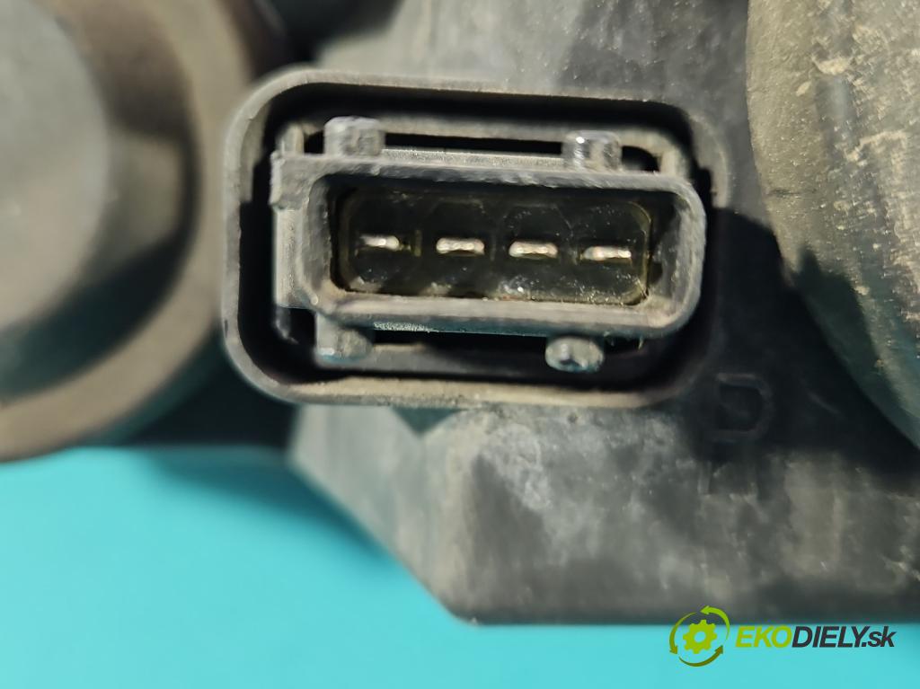 Opel Vectra B 1995-2002 1.8 16V 113 HP manual 83 kW 1796 cm3 4- Reflektor: pravý  (Pravé)