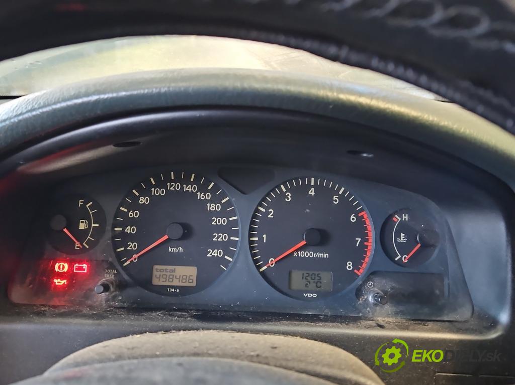 Toyota Avensis I T22 1997-2003 1.8 16V 110 HP manual 81 kW 1762 cm3 5- prístrojovka/ budíky 88458014 (Prístrojové dosky, displeje)