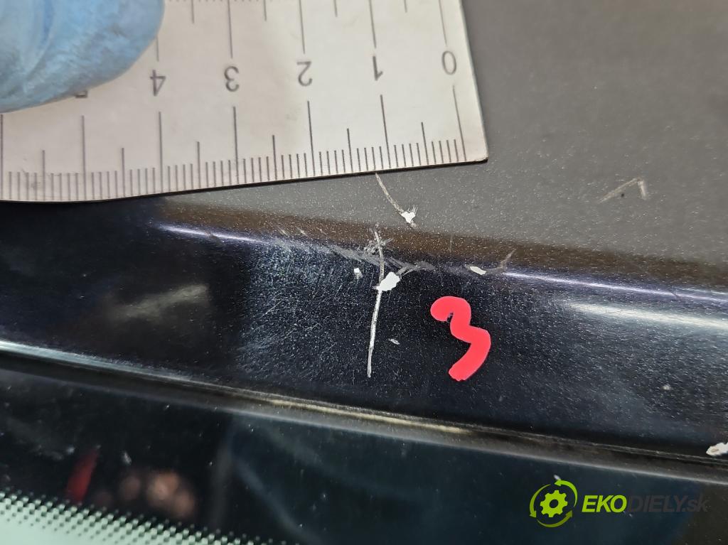 Vw Passat B5 1995-2005 1.9 tdi 116 hp manual 85 kW 1896 cm3 5- zadní kufrové dveře  (Zadní kapoty)