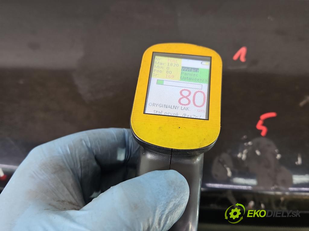 Vw Passat B5 1995-2005 1.9 tdi 116 hp manual 85 kW 1896 cm3 5- zadní kufrové dveře  (Zadní kapoty)