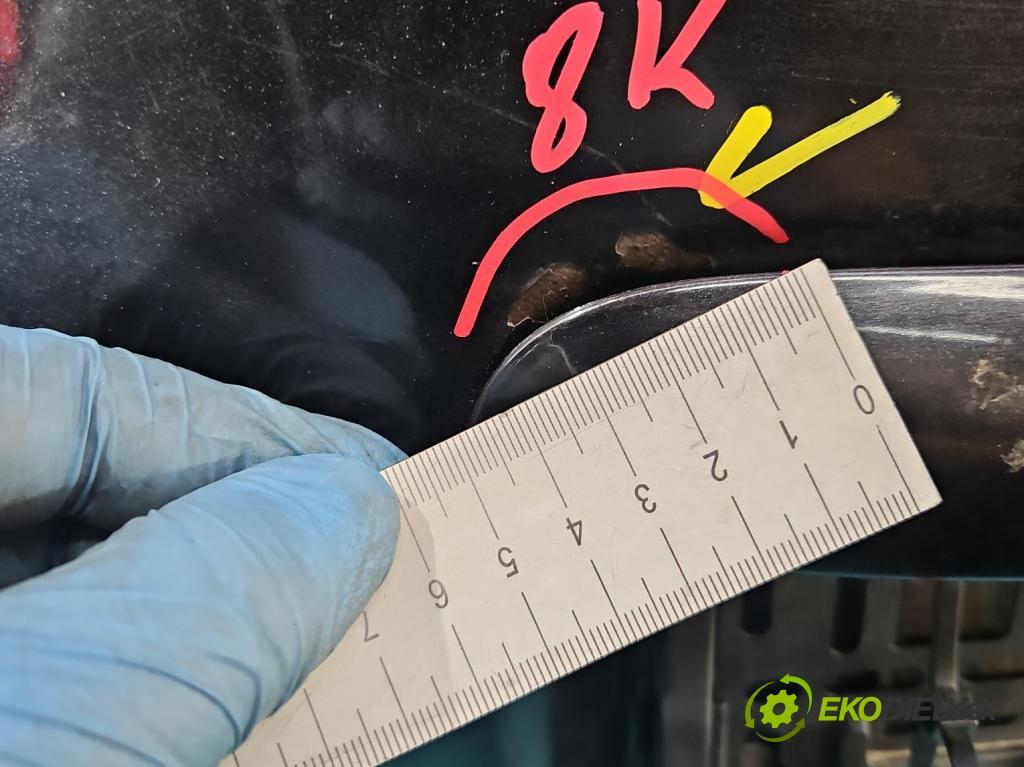 Vw Passat B5 1995-2005 1.9 tdi 116 hp manual 85 kW 1896 cm3 5- zadní kufrové dveře  (Zadní kapoty)