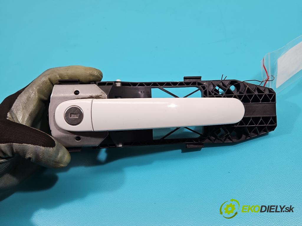 Vw Polo V 6R 2009-2017 1.2 16v 90 HP manual 66 kW 1197 cm3 5- rukoväť predné ľavé mimo: 5N0837885H (Vonkajšie predné ľavé)