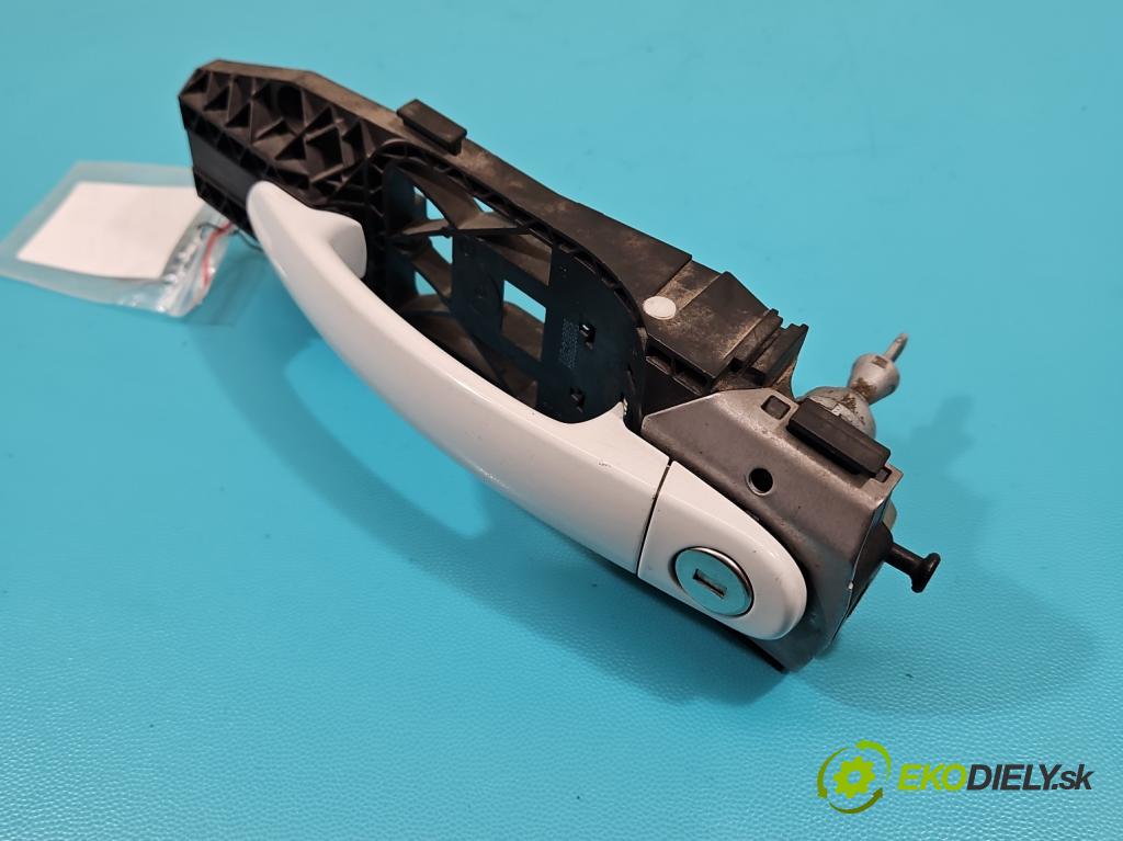 Vw Polo V 6R 2009-2017 1.2 16v 90 HP manual 66 kW 1197 cm3 5- rukoväť predné ľavé mimo: 5N0837885H (Vonkajšie predné ľavé)