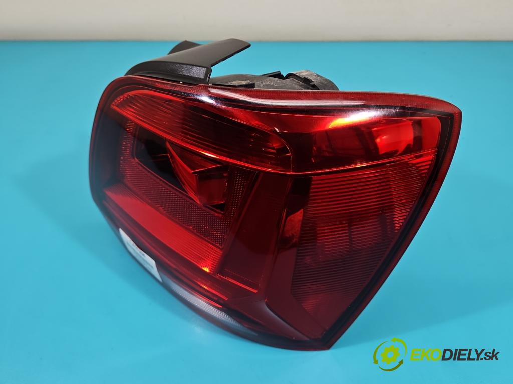 Vw Polo V 6R 2009-2017 1.2 16v 90 HP manual 66 kW 1197 cm3 5- svetlo / reflektor zadné pravé 6C0945096D (Kľučka dverí ostatné)