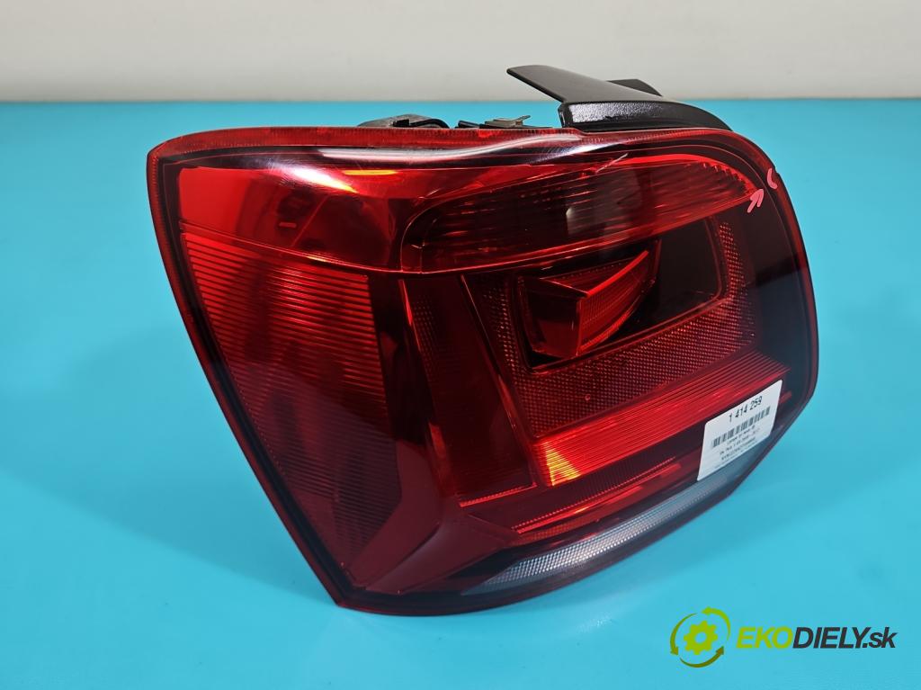 Vw Polo V 6R 2009-2017 1.2 16v 90 HP manual 66 kW 1197 cm3 5- svetlo / reflektor zadné ľavé 6C0945095D (Kľučka dverí ostatné)