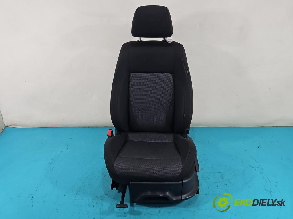 Vw Polo V 6R 2009-2017 1.2 16v 90 HP manual 66 kW 1197 cm3 5- Sedačka ľavý  (Sedačky, sedadlá)