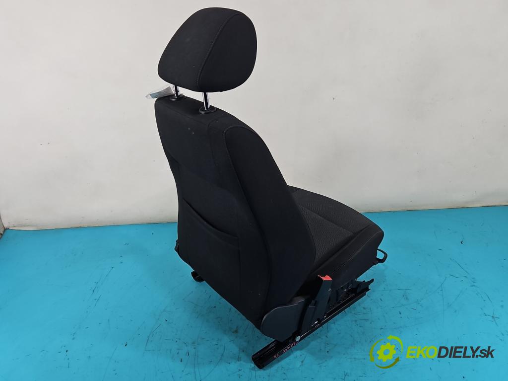 Vw Polo V 6R 2009-2017 1.2 16v 90 HP manual 66 kW 1197 cm3 5- Sedačka ľavý  (Sedačky, sedadlá)