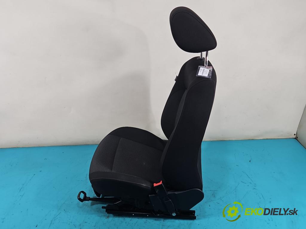 Vw Polo V 6R 2009-2017 1.2 16v 90 HP manual 66 kW 1197 cm3 5- Sedačka pravý  (Sedačky, sedadlá)