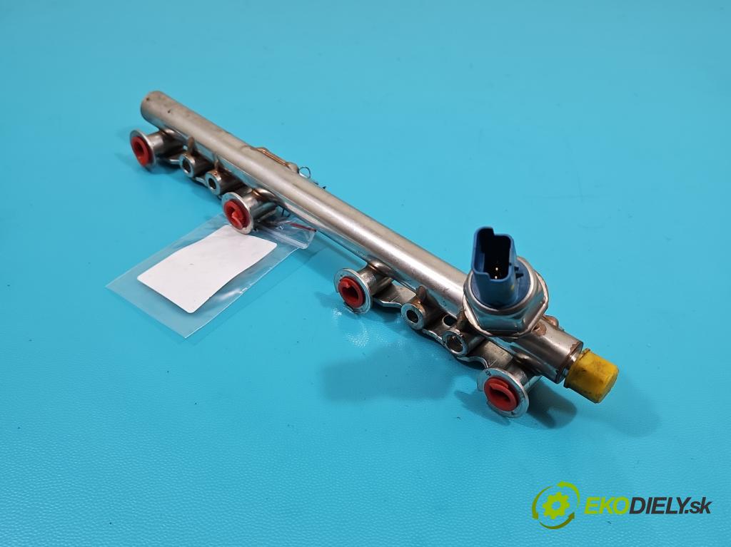 Renault Megane IV 2016-2024 1.2 Tce 132  HP manual 97 kW 1197 cm3 5- lišta vstrekovacia 175226637R-B (Vstrekovacie lišty)