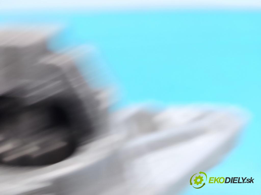 Renault Megane IV 2016-2024 1.2 Tce 132  HP manual 97 kW 1197 cm3 5- štartér 233000557R (Štartér)