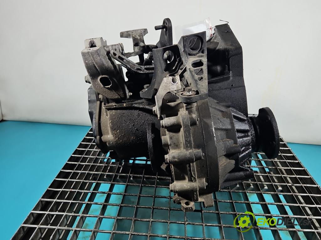 Vw Golf plus 1.9 TDI 105 HP manual 77 kW 1896 cm3 5- prevodovka stupeň,rýchlosť manual KBL