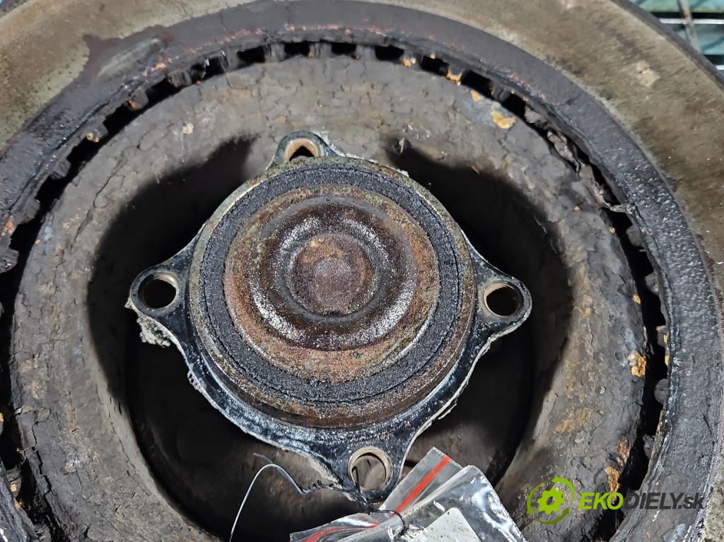 Tesla Model S 0.0b: 367hp automatic 270 kW  5- náboj ľavé  (Náboje)