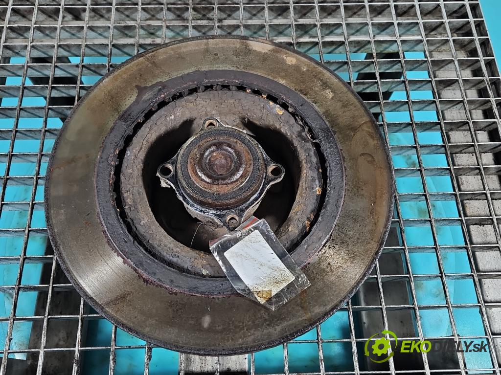 Tesla Model S 0.0b: 367hp automatic 270 kW  5- náboj ľavé  (Náboje)