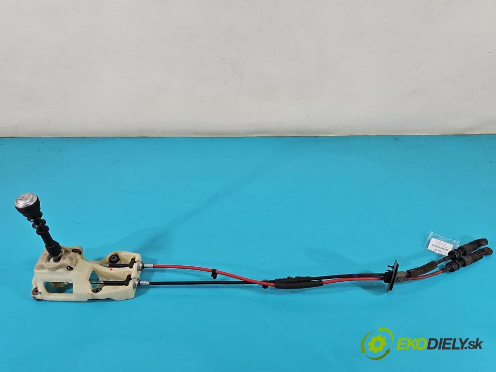 Kia Sportage II 2004-2010 2.0 crdi 150 HP manual 110 kW 1991 cm3 5- Páka: Změny: stupeň,rýchlosť 43700-1F400 (Rýchlostná páka (kulisa))