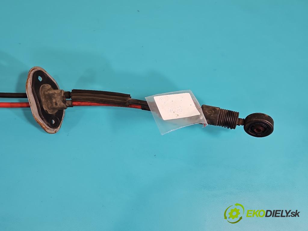 Kia Sportage II 2004-2010 2.0 crdi 150 HP manual 110 kW 1991 cm3 5- Páka: Změny: stupeň,rýchlosť 43700-1F400 (Rýchlostná páka (kulisa))