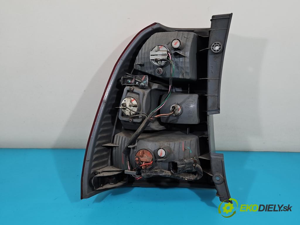 Kia Sportage II 2004-2010 2.0 crdi 150 hp manual 110 kW 1991 cm3 5- světlo zadní pravé 92402-030 (Klika dveří ostatní)