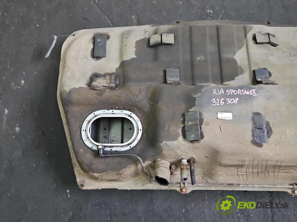 Kia Sportage II 2004-2010 2.0 crdi 150 HP manual 110 kW 1991 cm3 5- Nádrž: palivo 31100-0Z989 (Nádrže)