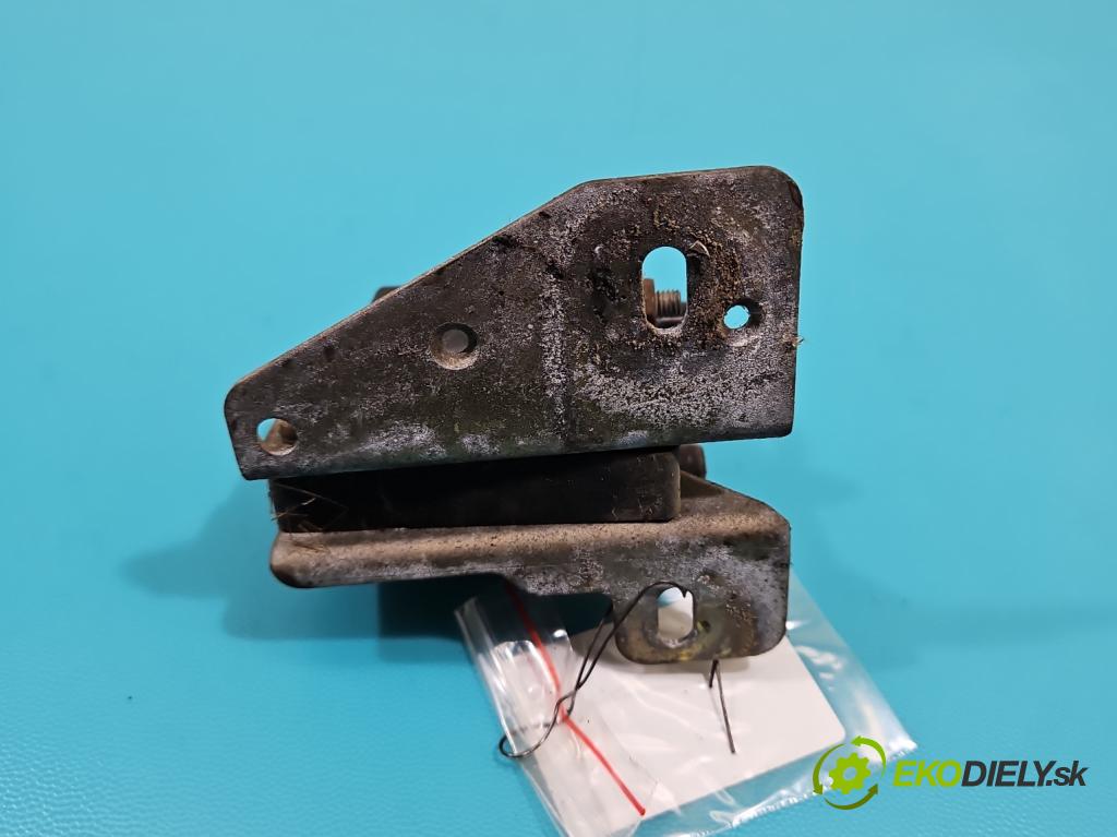 Audi A4 B5 1994-2001 1.6 8V 101 HP manual 74 kW 1595 cm3 4- cievka zapaľovacia  (Zapaľovacie cievky, moduly)