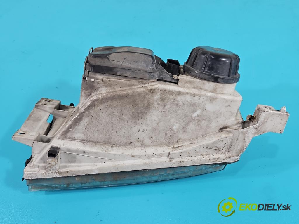 Skoda Octavia I 1996-2010 2.0 8V 116 HP manual 85 kW 1984 cm3 5- Reflektor: pravý  (Pravé)