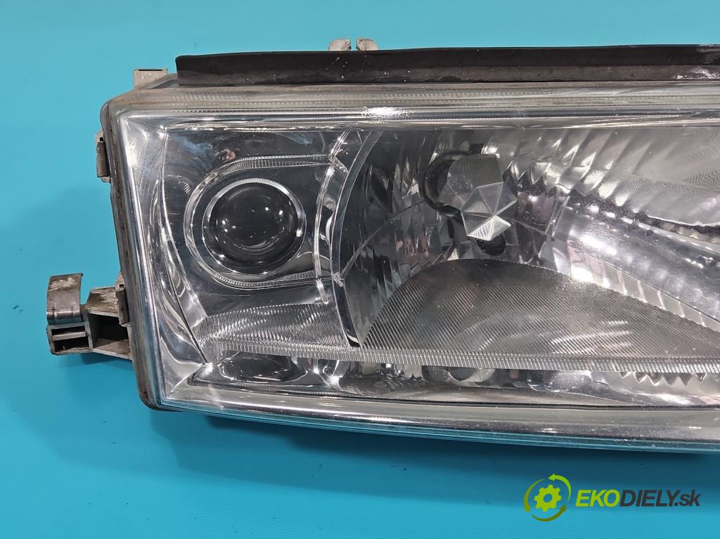 Skoda Octavia I 1996-2010 2.0 8V 116 HP manual 85 kW 1984 cm3 5- Reflektor: pravý  (Pravé)