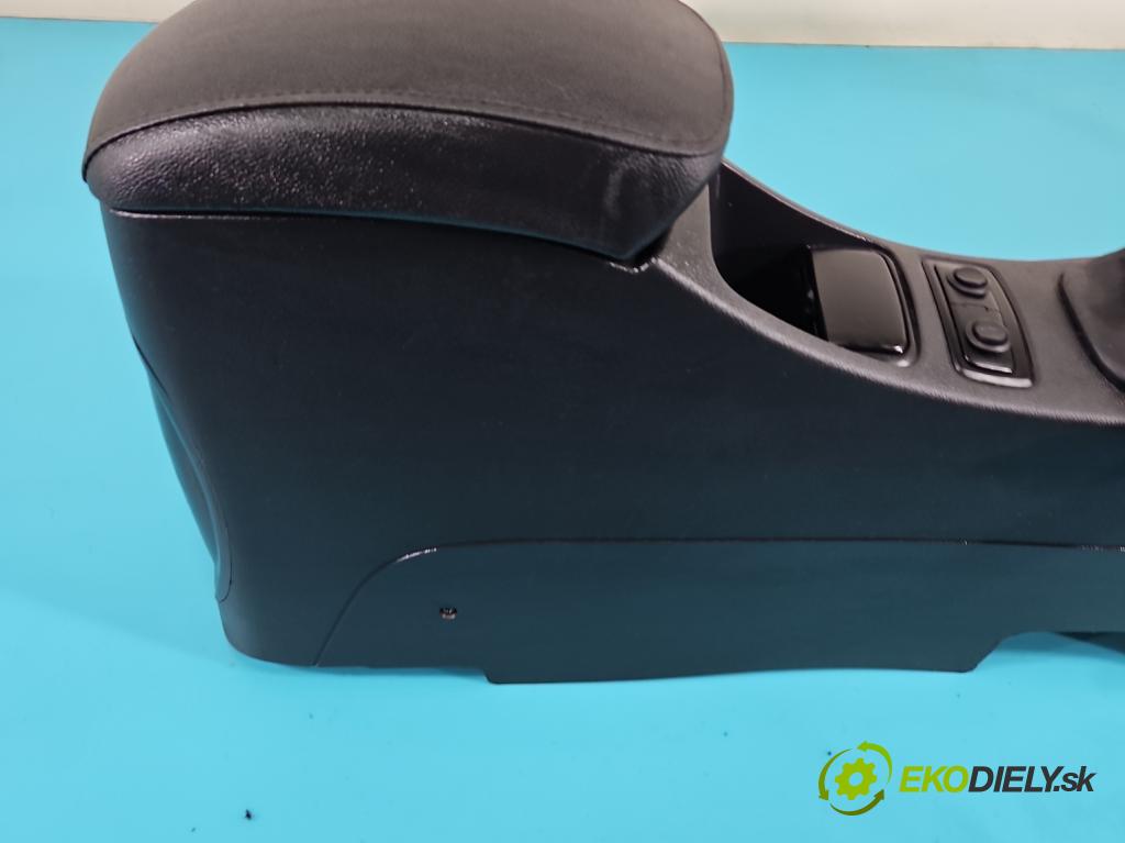 Kia Sportage II 2004-2010 2.0 crdi 150 HP manual 110 kW 1991 cm3 5- operadlo 84611-1F000 (Lakťové opierky)