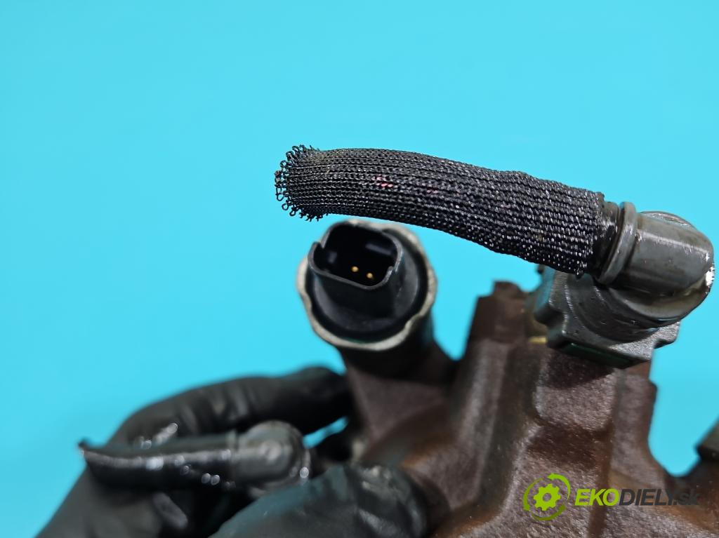 Ford Fiesta Mk6 2002-2008 1.4 tdci 68 HP manual 50 kW 1399 cm3 5- čerpadlo vstrekovacia 5WS40008 (Vstrekovacie čerpadlá)