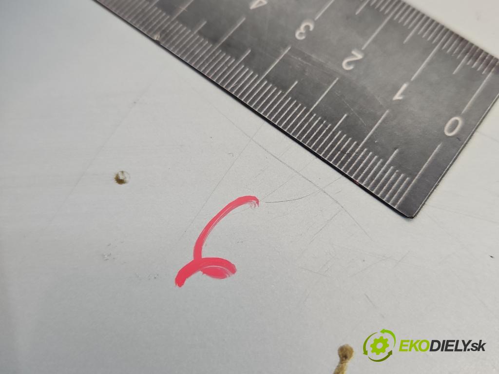 Renault Thalia I 1998-2009 1.4 8V 75 hp manual 55 kW 1390 cm3 4- zadní kufrové dveře  (Zadní kapoty)