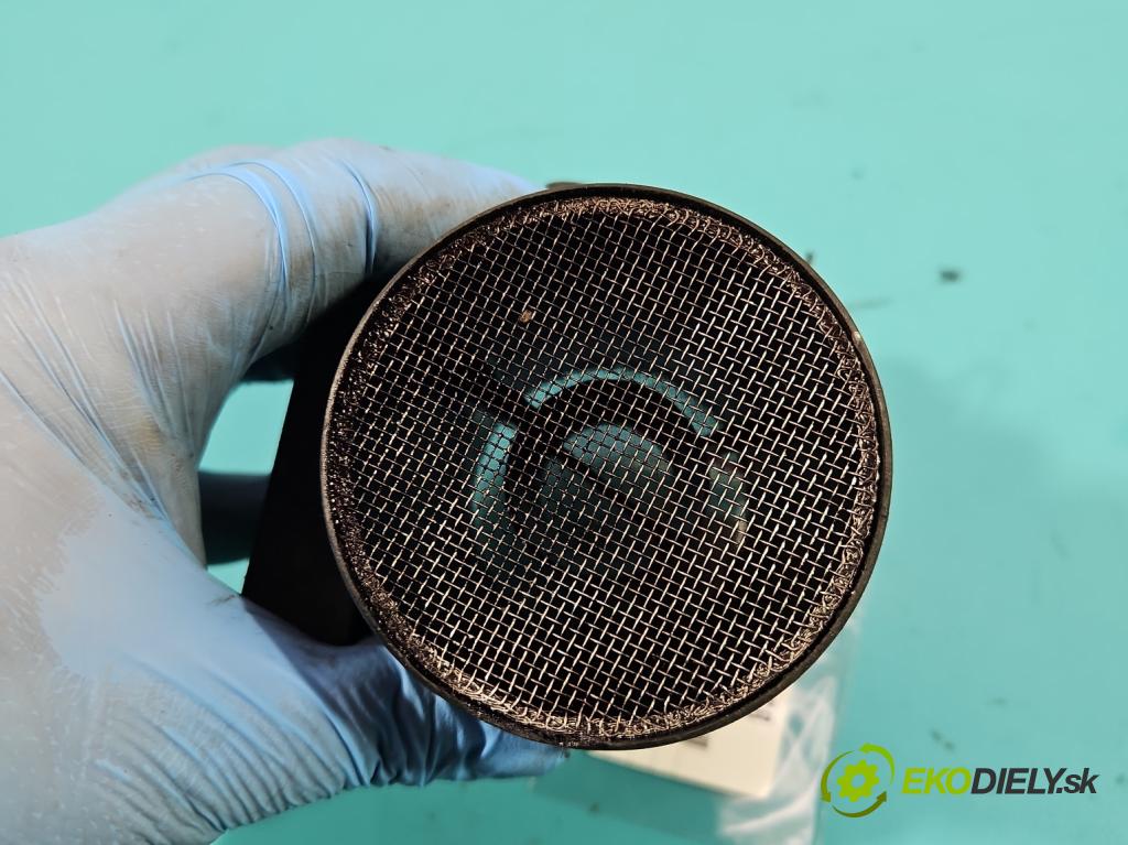 Audi A4 B5 1994-2001 1.9 TDI 90 HP manual 66 kW 1896 cm3 4- průtokoměr: 074906461 (Váhy vzduchu)