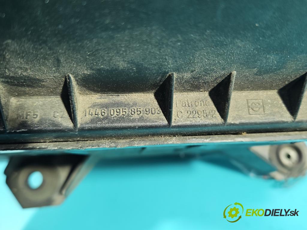 Skoda Fabia I 1999-2007 1.4b: 60 HP manual 44 kW 1397 cm3 5- obal filtra vzduchu 6Y0129607C (Obaly filtrov vzduchu)