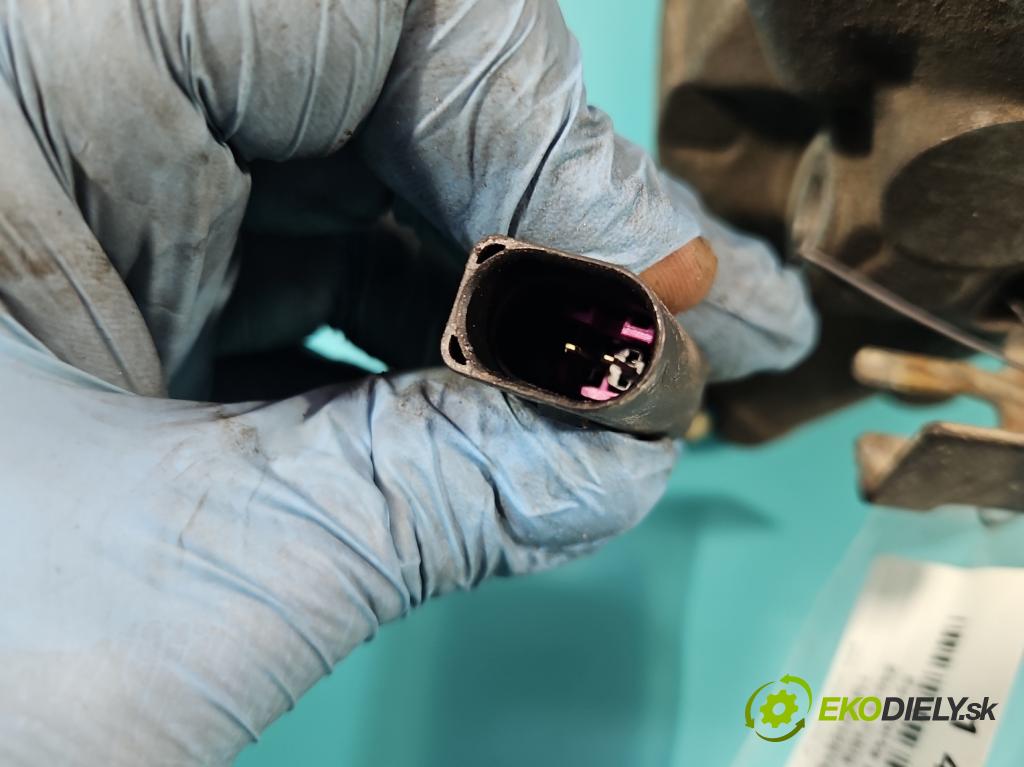 Skoda Fabia I 1999-2007 1.4b: 60 HP manual 44 kW 1397 cm3 5- Kompresor: klimatizácie 6Q0820803D (Kompresory klimatizácie)