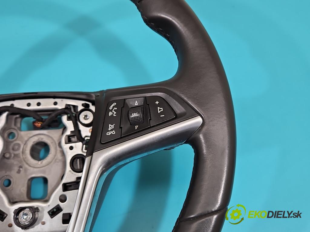 Opel Insignia A 2008-2017 1.6 T 179KM manual 132 kW 1598 cm3 4- volant  (Volanty)